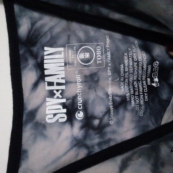 Spy X Family Tank - Picture 3 of 4